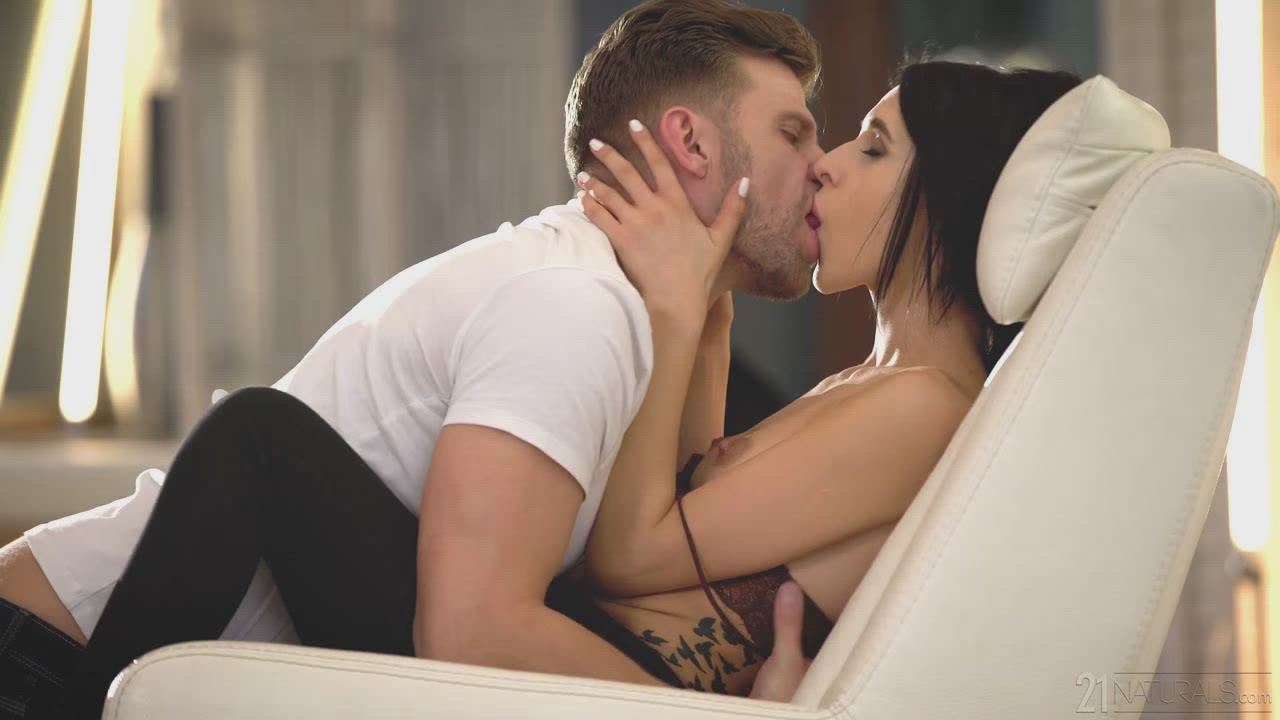 Anal With Boyfriend - free porn video