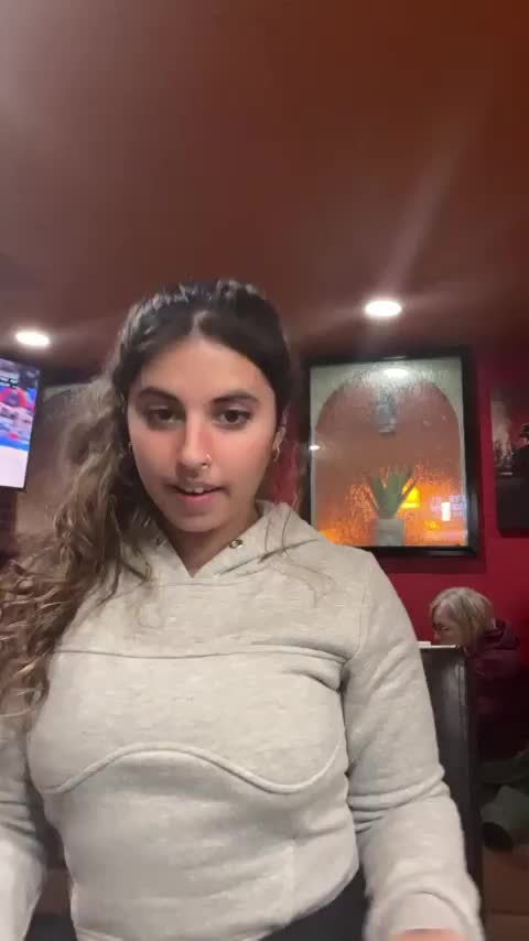 Flashed my titties at the bar - free porn video
