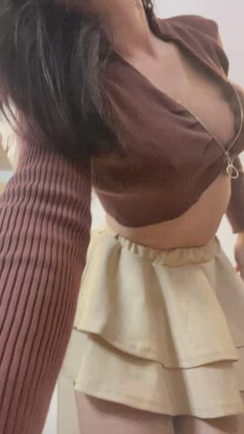 Can i sit on you please? - free porn video