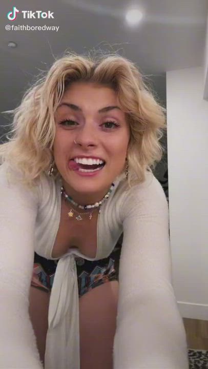 Faith gets me fucking throbbing - free porn video