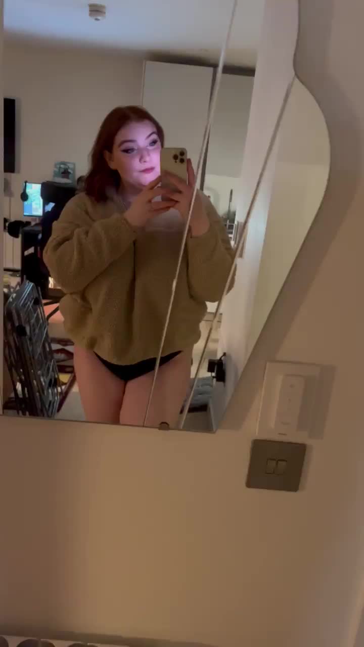 Just a regular nude from a chubby girl - free porn video