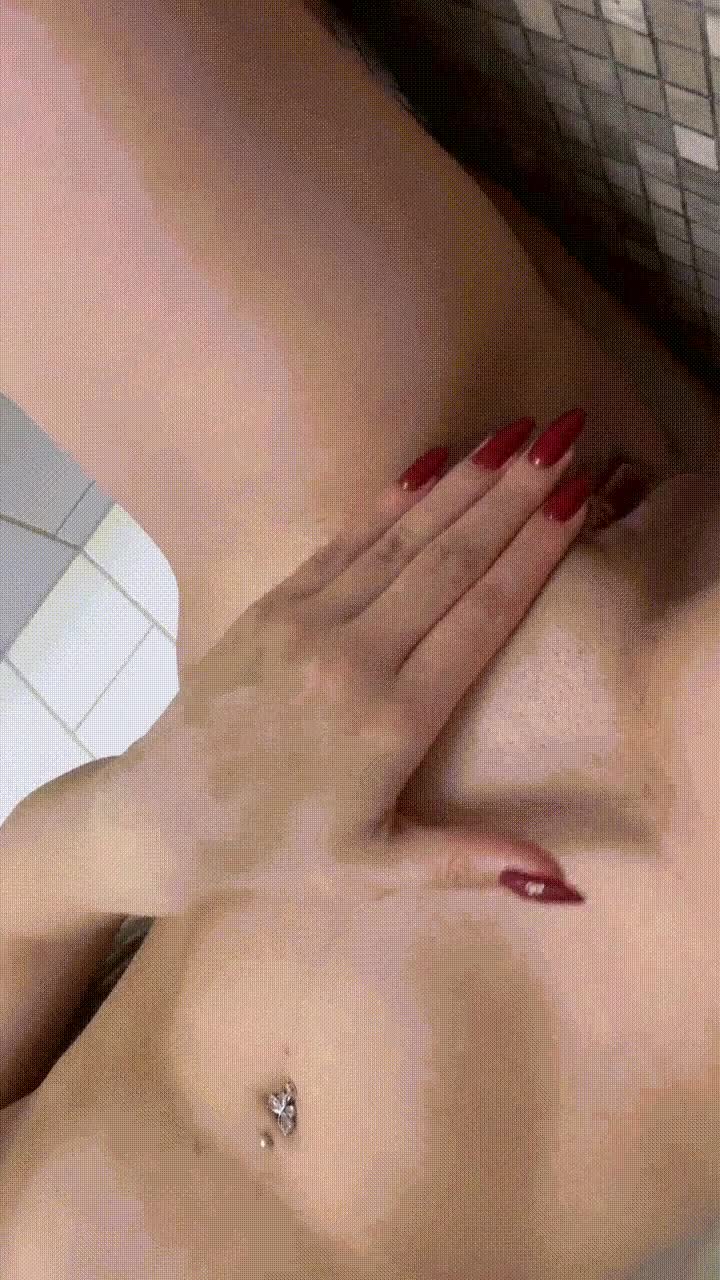 I hope you will enjoy seeing gif of me masturbating in the shower😈 - free porn video