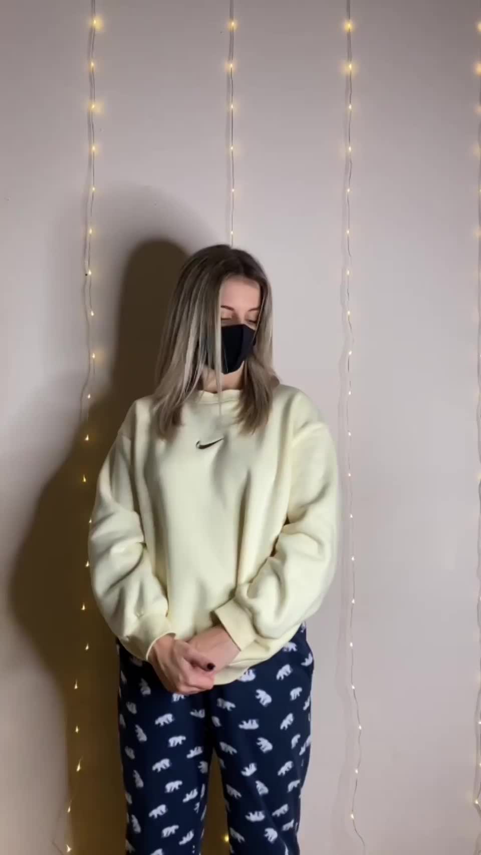Fucking hot babe picked the right ones - free porn video