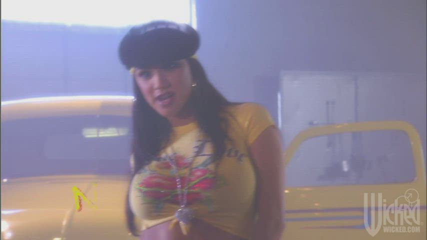 Nadia Styles & Niko - Chop Shop Chicas [2008] - free porn video