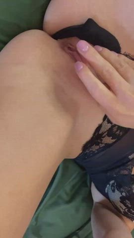 May I be your favorite fucktoy? - free porn video