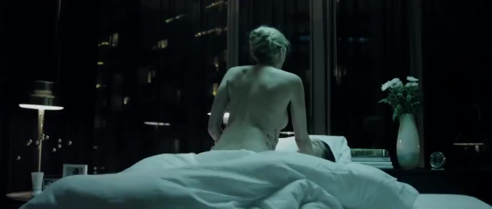 Estella Warren in "The Stranger Within" (2013) - free porn video