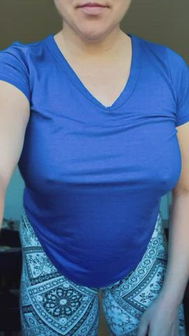 MILF Titty drop! - free porn video