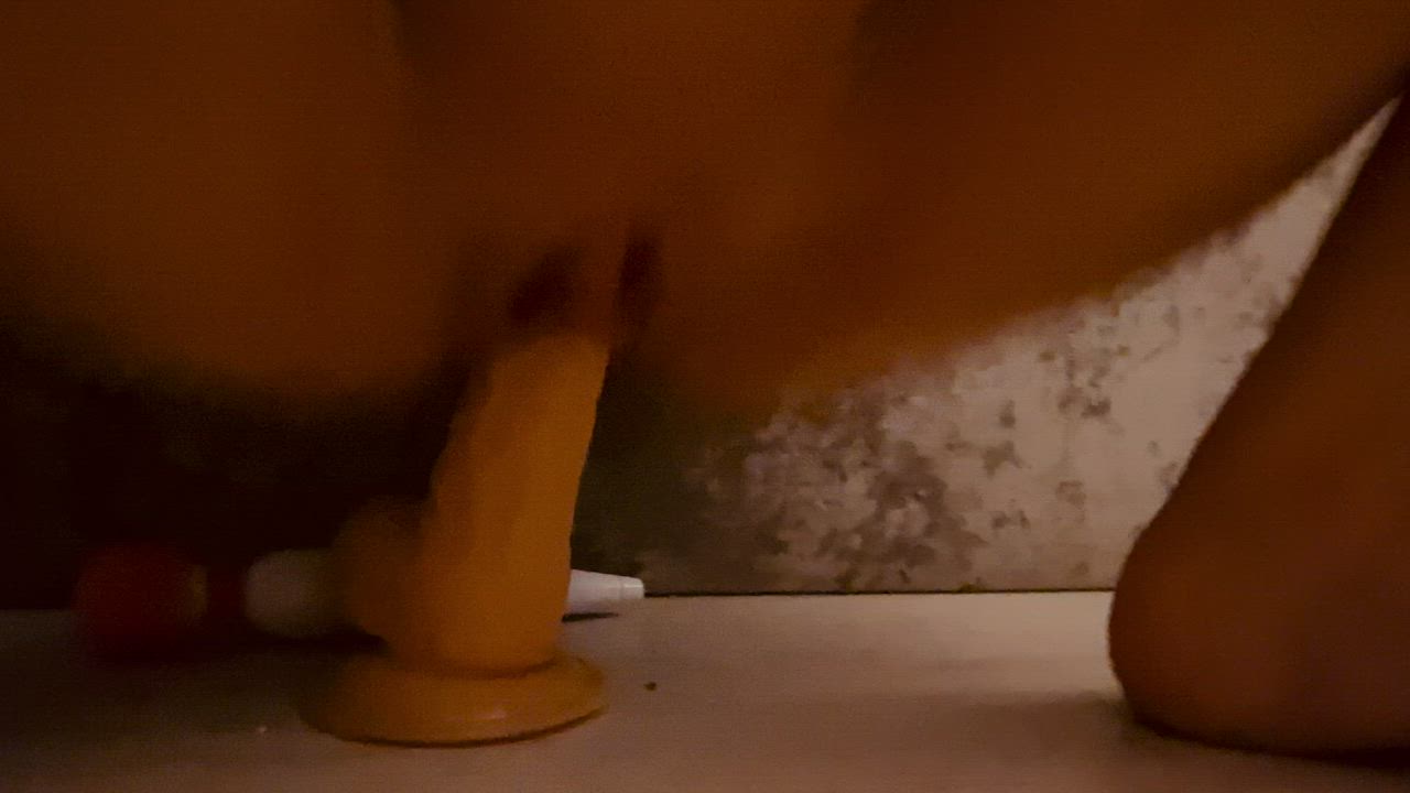 Pussy to Anal Play - free porn video