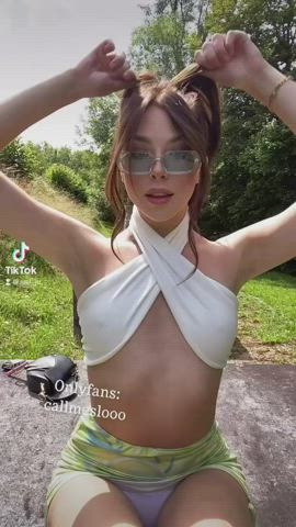 CllmeSlo So Gorgeous Gilr - F0lder B3low - free porn video