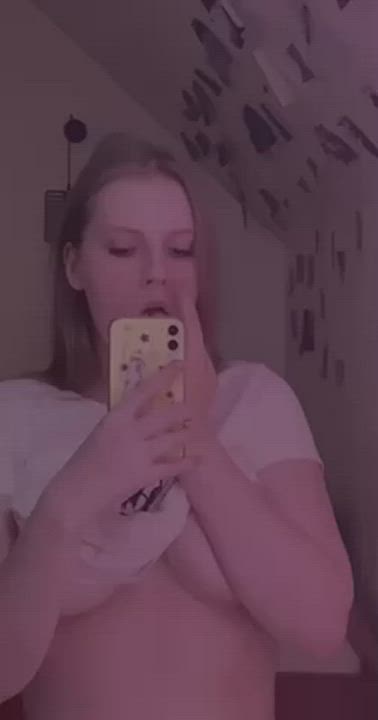 I want to play with you, daddy ! - free porn video
