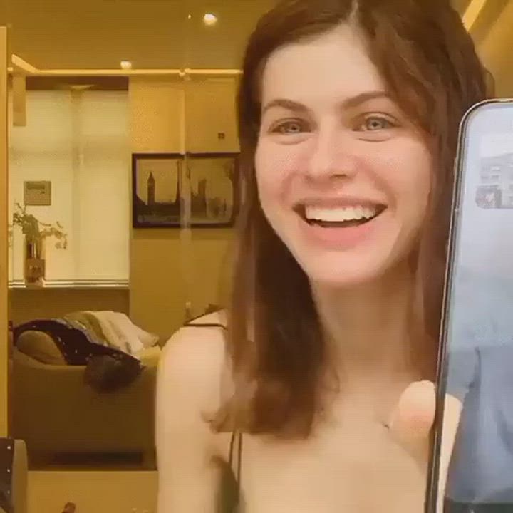 Alexandra Daddario's fantastic tits have me ending NNN - free porn video