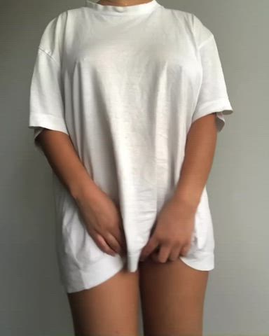 did my big shirt do a good job of hiding all my assets? 🙈 - free porn video