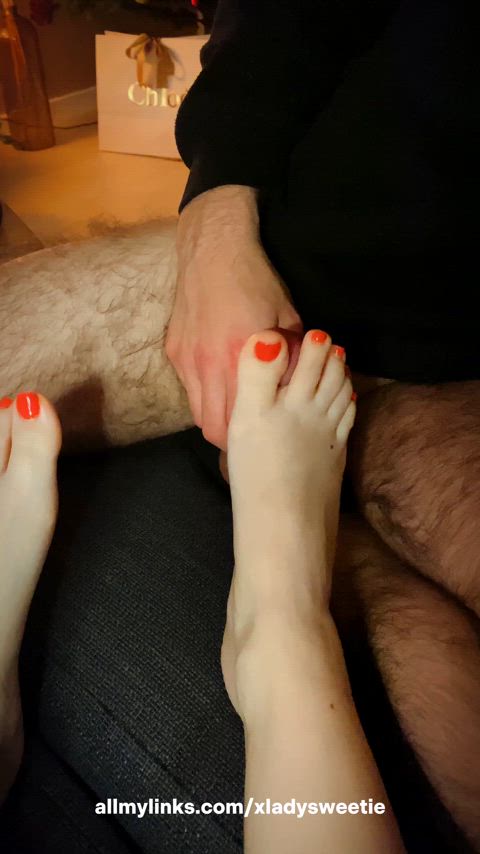 He bought me a new pair of heels; he definitely deserves a reward! 😇 - free porn video