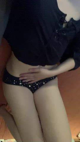 I’m legal now so I can show you this 😇 - free porn video
