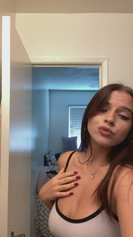 While I was getting ready for school I got a little horny... I just had to show you - free porn video