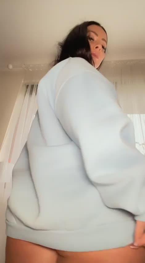 Hope you like to eat curvy mama - free porn video