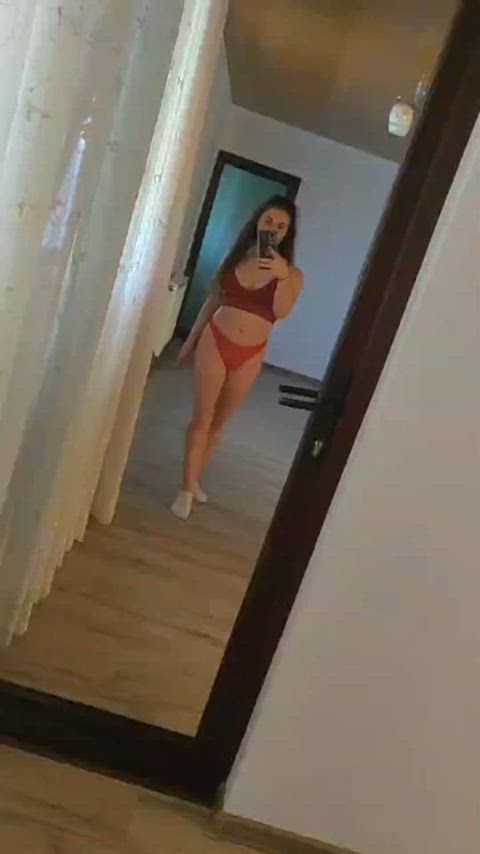 Just turned 18,ready to be seduced - free porn video