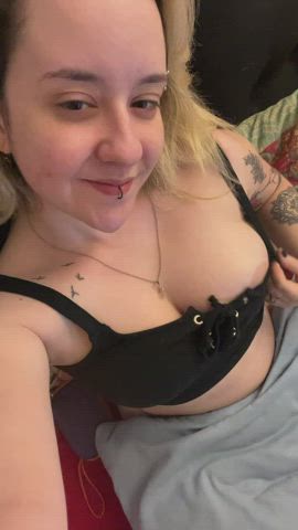Do you like those “girlfriend” kind of nudes? - free porn video