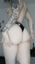 Anybody ordered a juicy goth ass? 🍑🖤 - free porn video