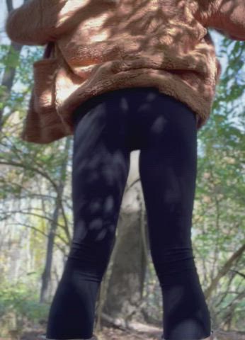 Spread my asshole outside for the very first time 😳 - free porn video