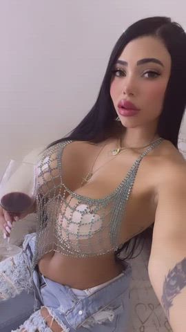 Latina Bimbo - free porn video