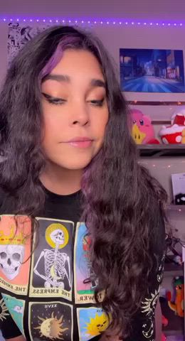Would you rather bend my thick curvy body or let me ride you? - free porn video