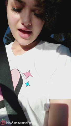 Pulled over just to masturbate in a church parking lot [gif] - free porn video