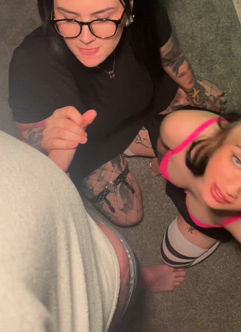Teaching my friend some special techniques - free porn video