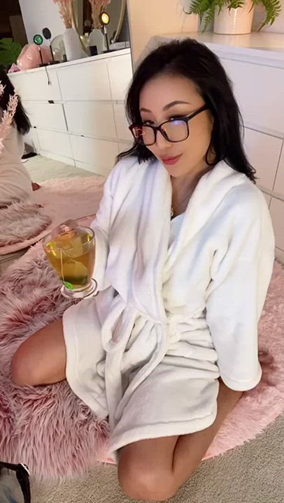 She is stunning! - free porn video