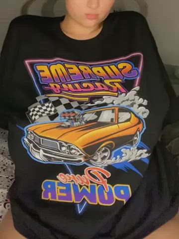 Look what I’m hiding under my tshirt! - free porn video