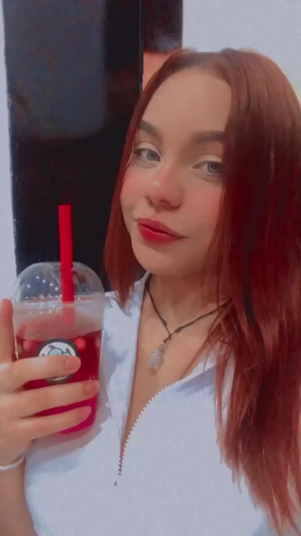 I’m so ready for a good morning fuck! - free porn video