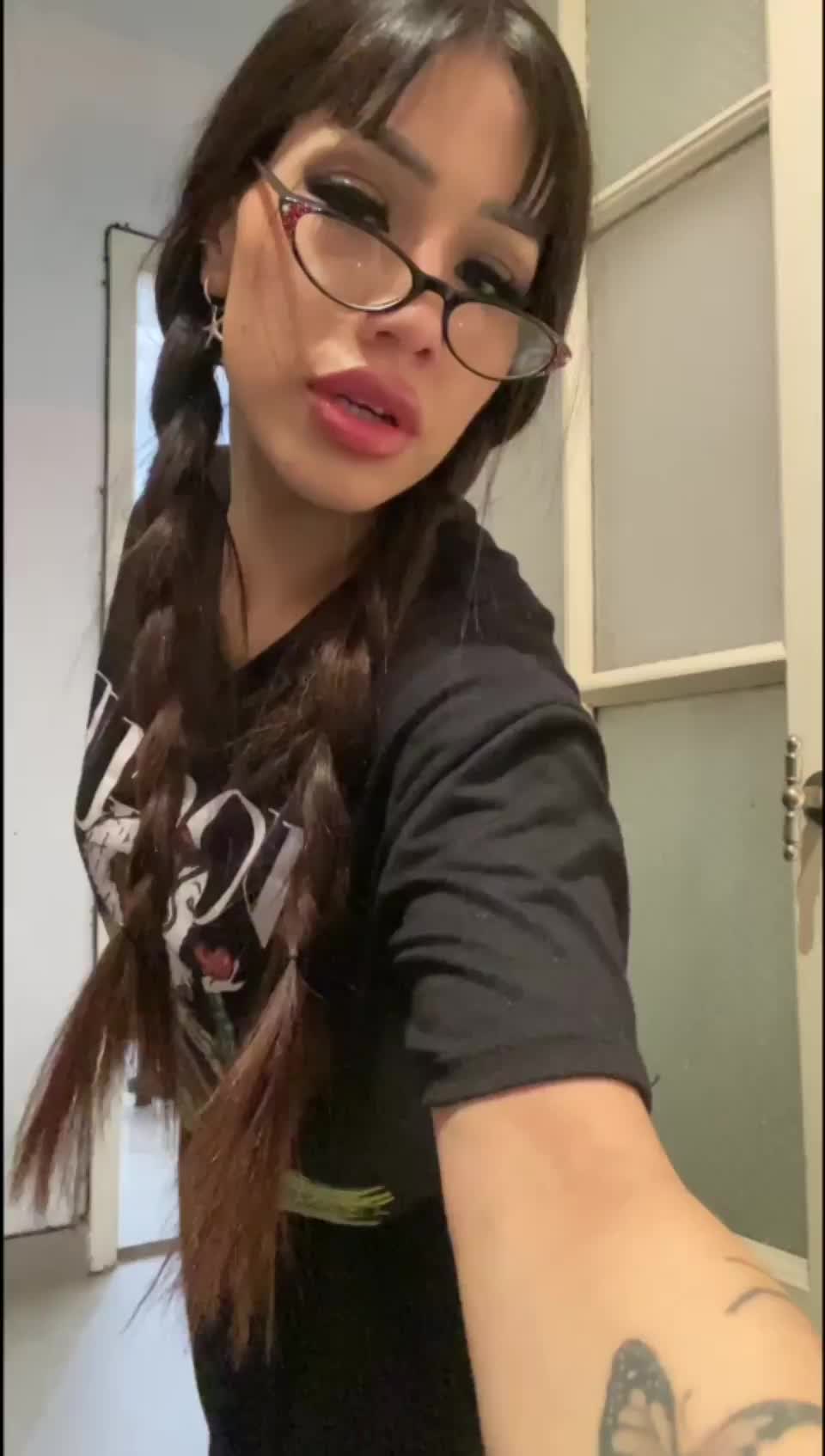 Would you fuck a 18 yo latina? - free porn video