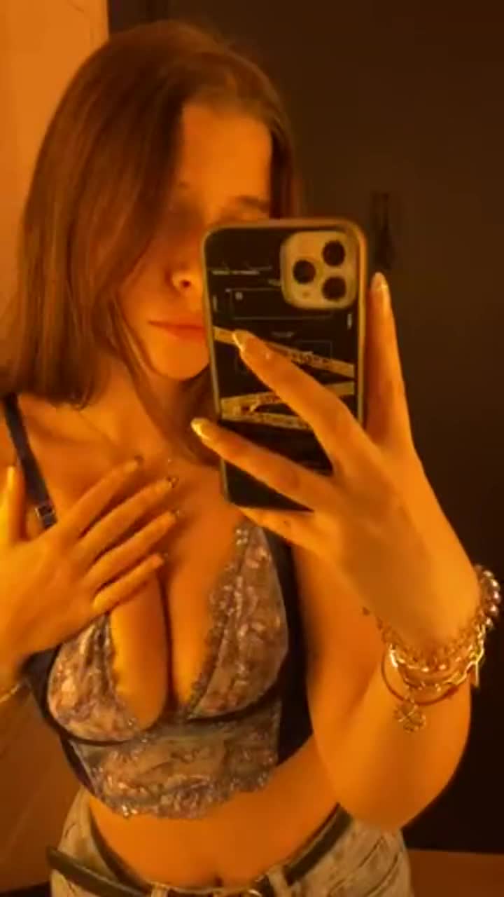 How do you like my new outfit? Can you help me in the changing room? - free porn video