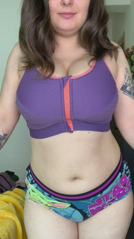 Just did some exercising, time to show you my tits :P - free porn video