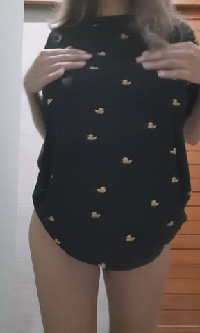 Here come the boobs [OC] - free porn video