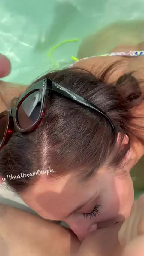 Direct shot to the eye 😜 - free porn video