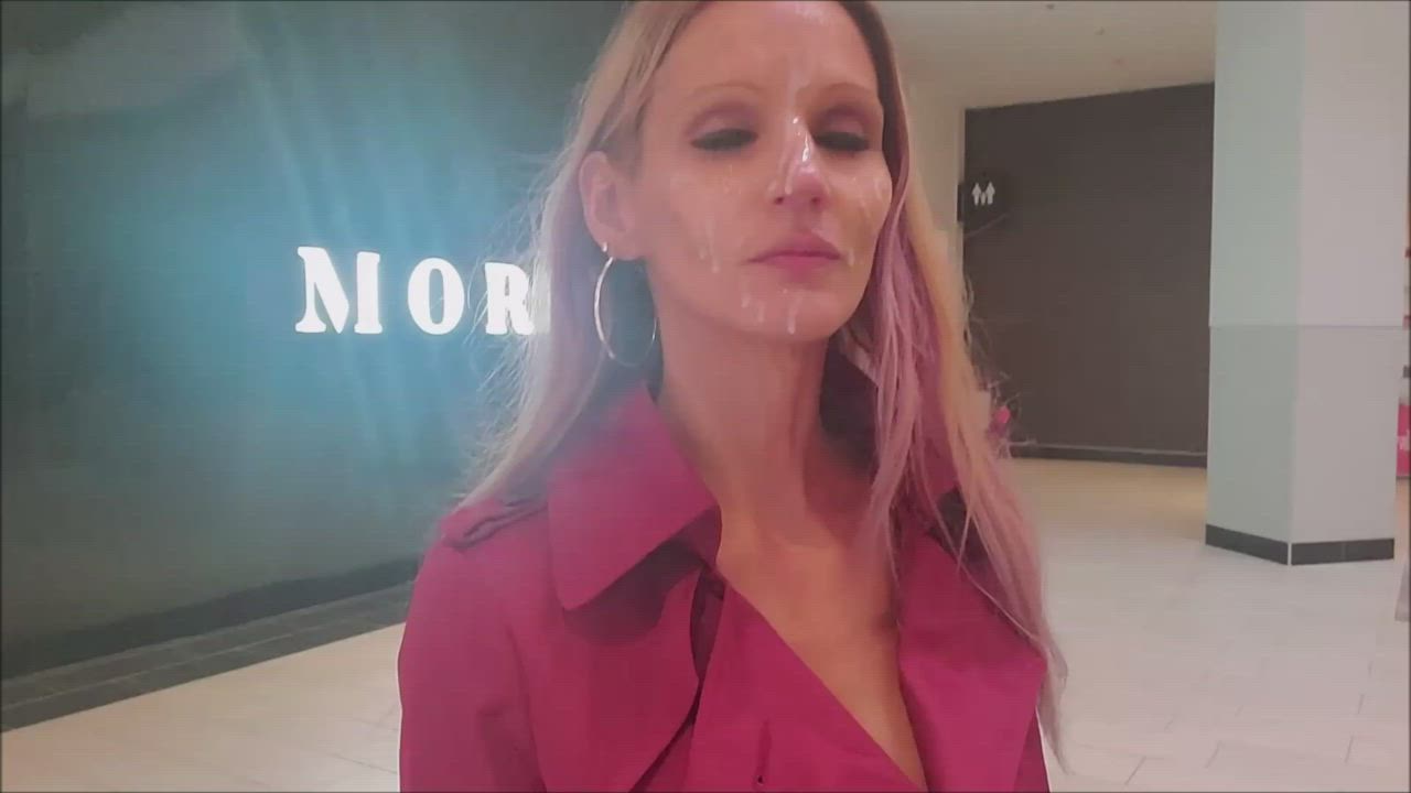Cum Walk Through The Mall [GIF] - free porn video