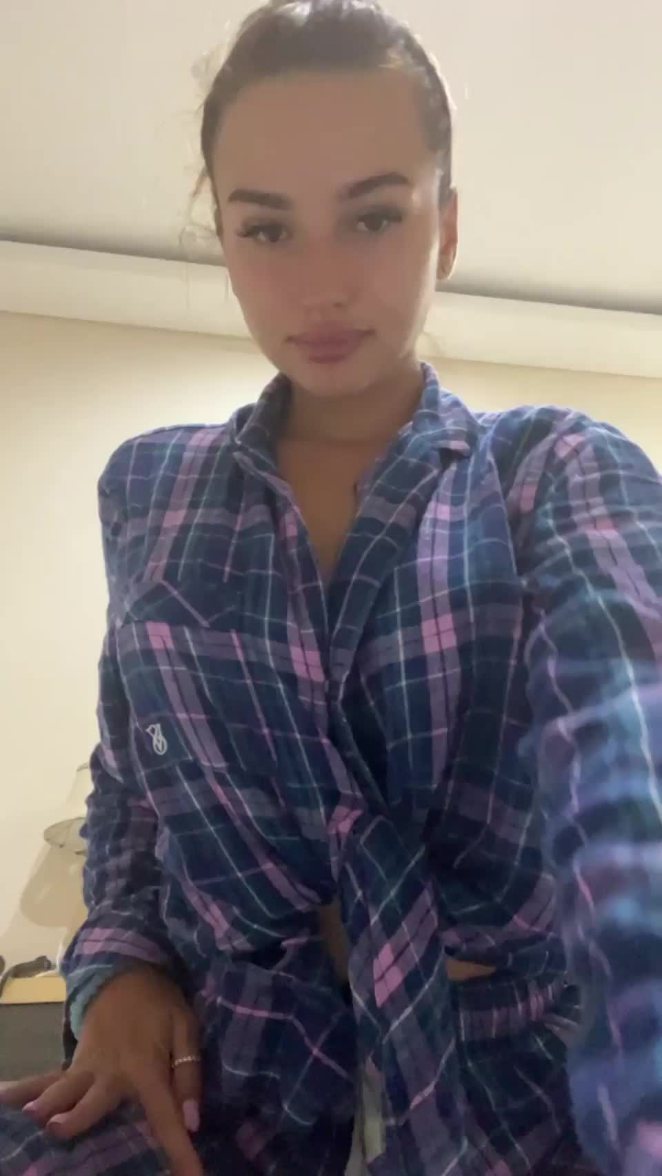 Skinny and busty fuck doll - free porn video