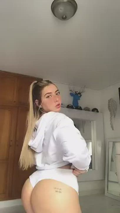 💥 That's me again. With my huge hangers. - free porn video