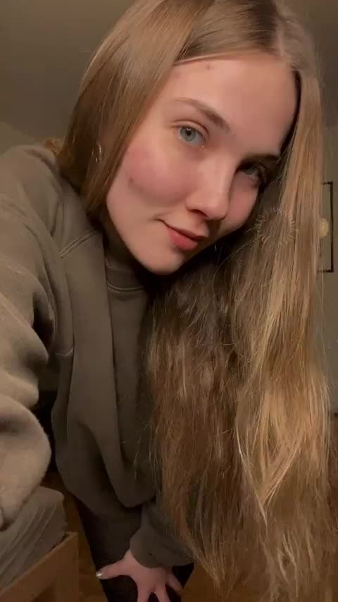 Would any older guy fill my tight ass? - free porn video