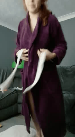 i feel in a playful mood today xx - free porn video