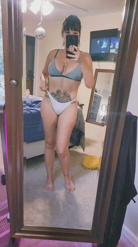 Have you ever fucked a married milf you met on reddit? Want to...? - free porn video