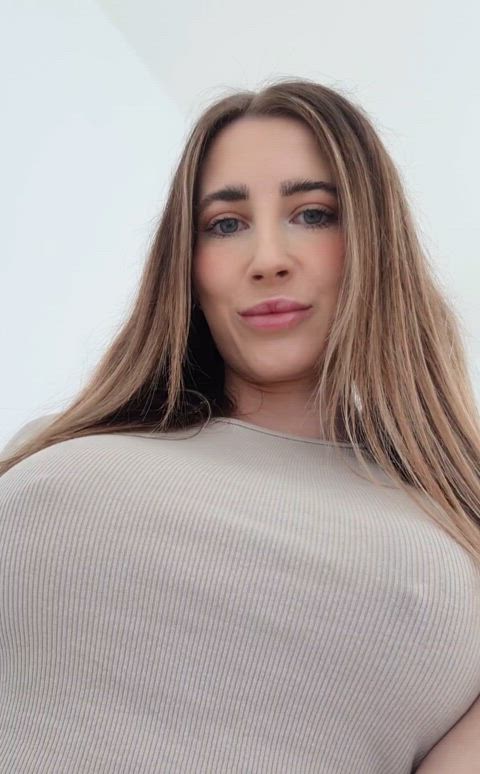 Are they small, normal or big? - free porn video