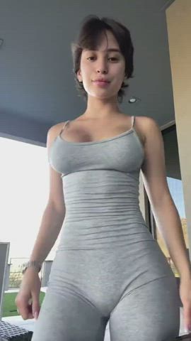 Does anybody know this latina beauty? - free porn video