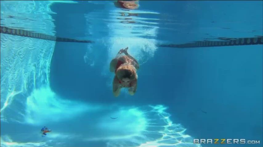Lifeguards know how to save a life - free porn video