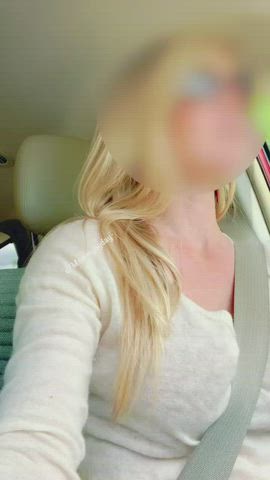 The truck drivers received a surprise on the road. [GIF] - free porn video