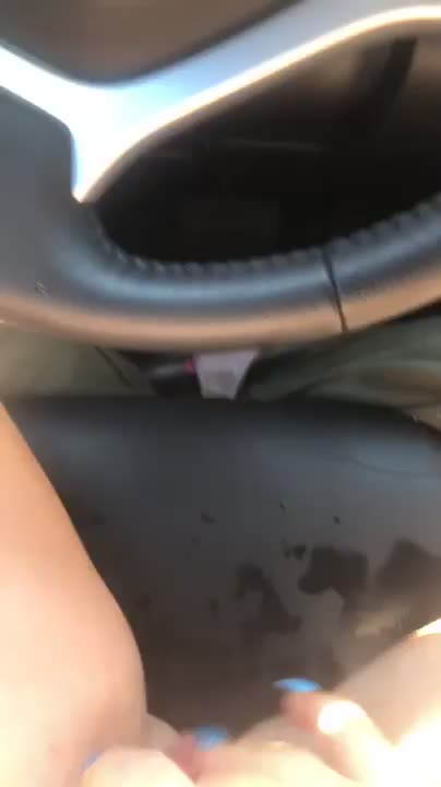 So horny I had to pull over and play with my pussy [gif] - free porn video
