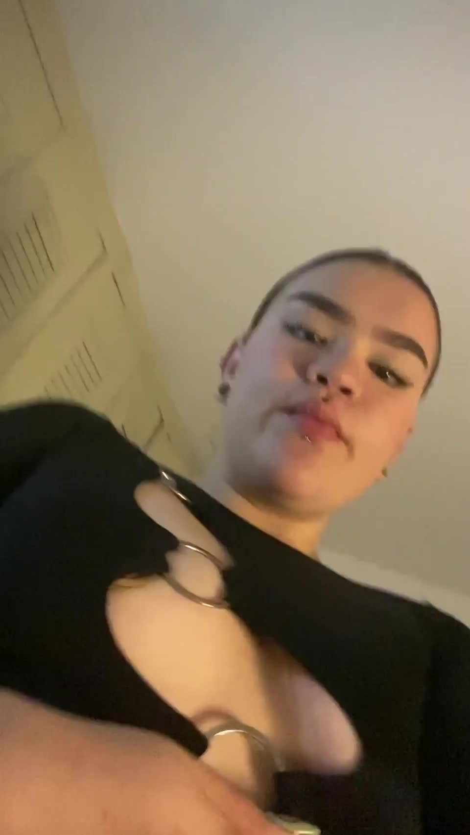 Is it wrong if I have a dirty mind at just 18? - free porn video