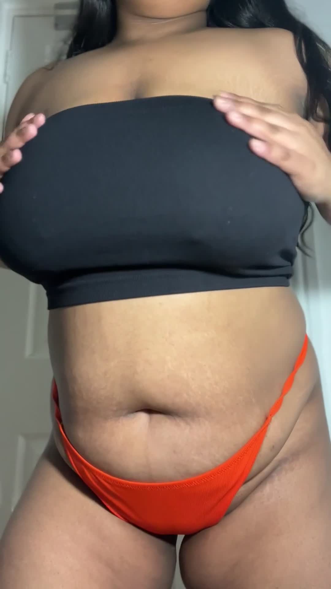 These tits are getting bigger everyday, how should they be used correctly  - free porn video