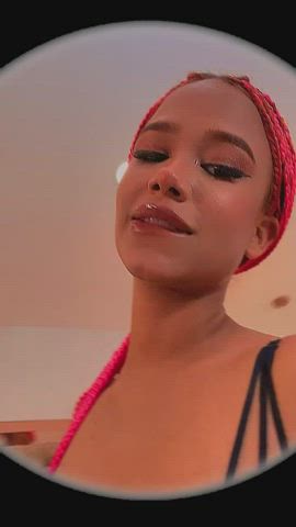 I will look even better in your bed - free porn video